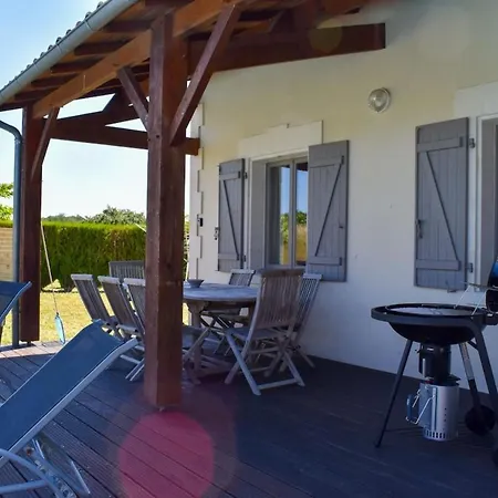 L'acacia- Charming House For A Countryside Gateway - Tennis Court Vakantiehuis *